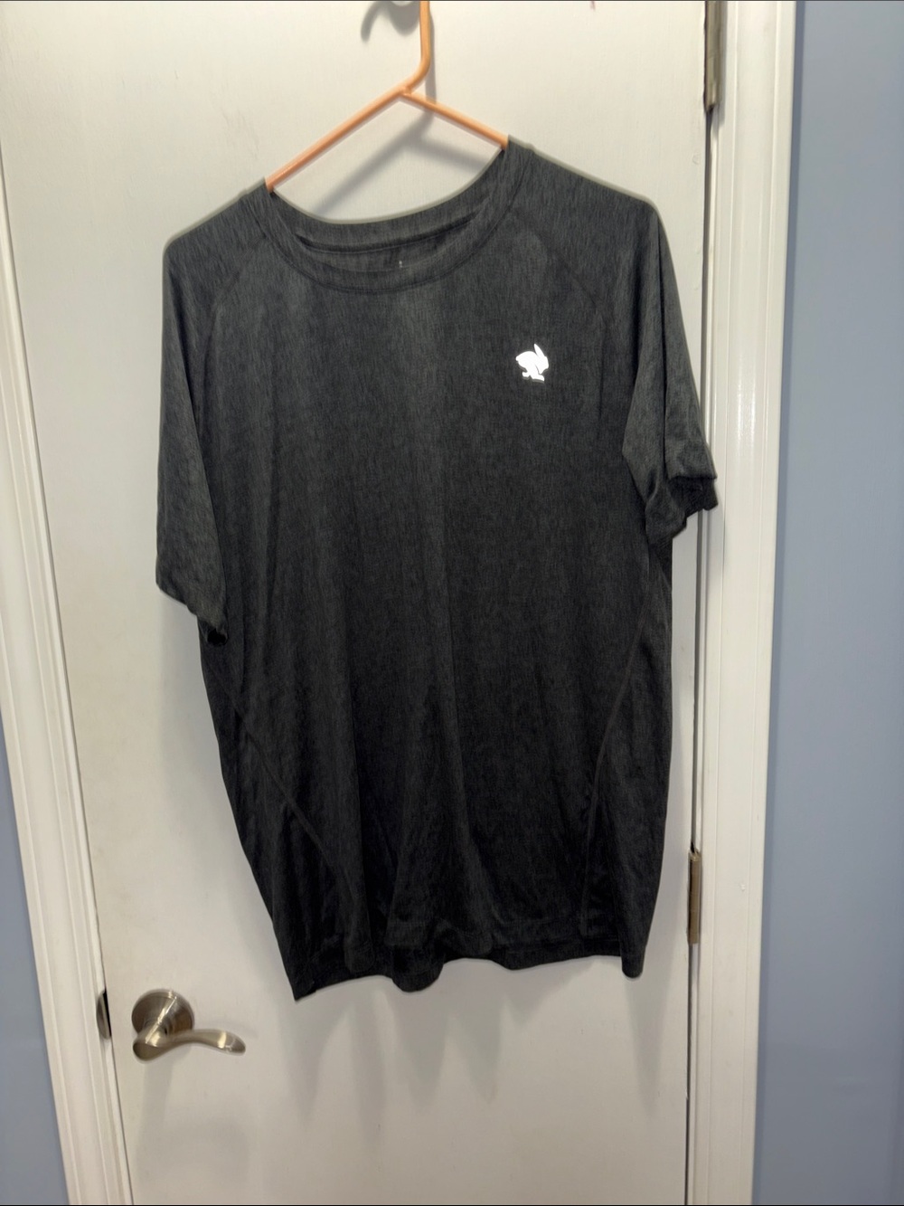 Rabbit running Men's Charcoal Performance T-Shirt with Small Logo size xl
